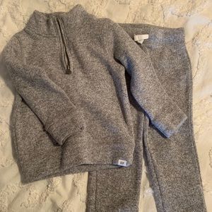 GAP toddler boys half-zip sweater set
